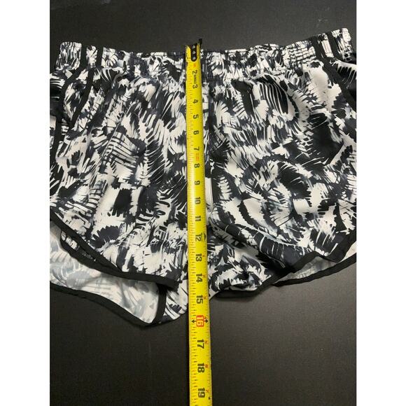 Calvin Klein Black White  Running Shorts Size XXL - Picture 8 of 10